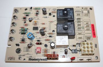 Goodman B20123101 Control Timer for Ducane
